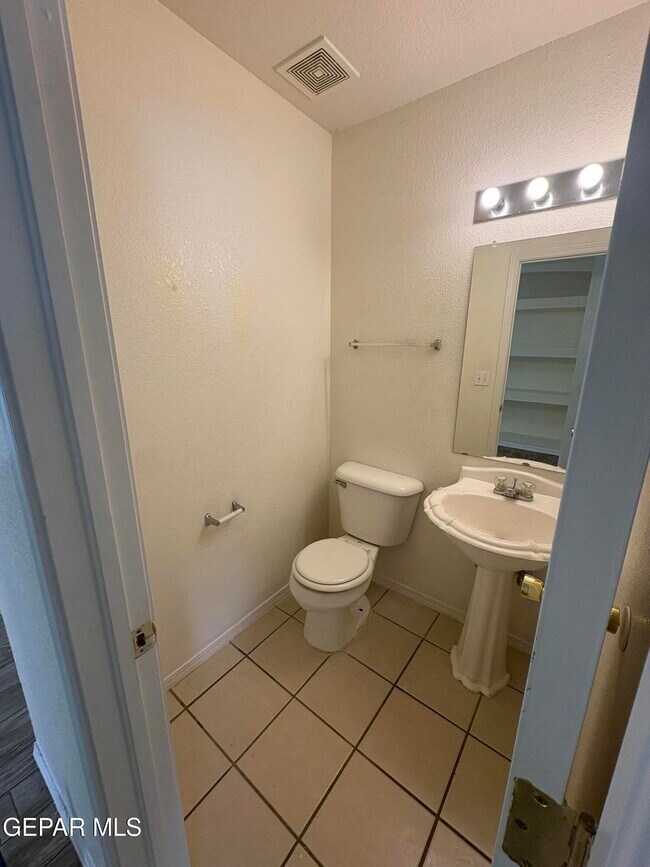 Foto del edificio - 2333 Hannah Leigh St