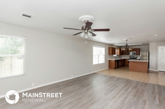 Foto del edificio - 6117 Portchester