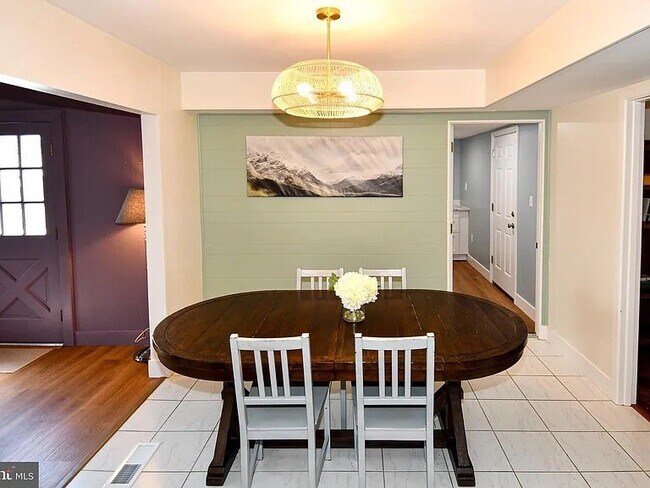 Foto del edificio - 2915 Tallow Ln