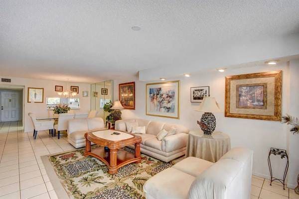 Foto del edificio - 15461 Pembridge Dr