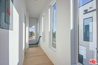 Building Photo - 6405 Odessa Ave