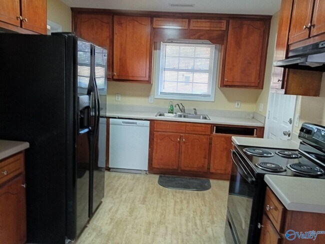 Foto del edificio - 217 Falcon Ridge Dr