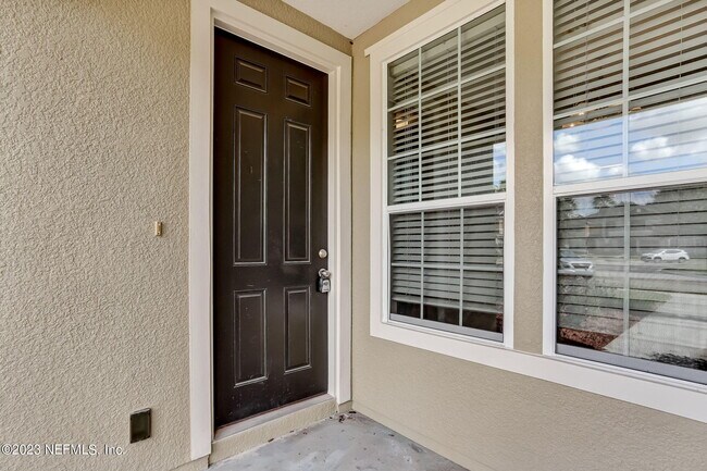 Building Photo - 4220 Plantation Oaks Blvd