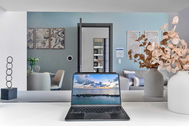 Foto del edificio - 398 NE 5th St