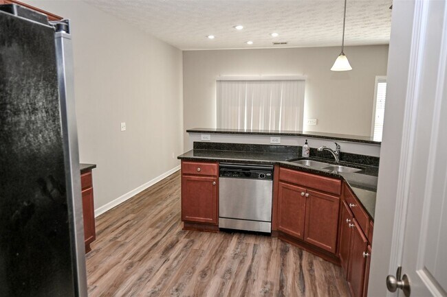 Foto del edificio - Move in Ready/NE Columbus & Ft Moore, GA 4...