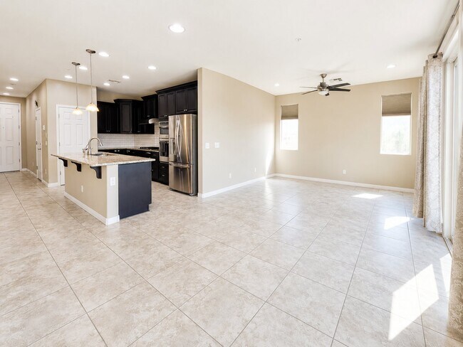 Foto del edificio - 3693 E Rakestraw Ln