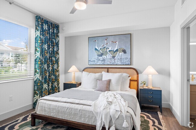 2BR, 2BA - 1064SF - Lucie at Tradition