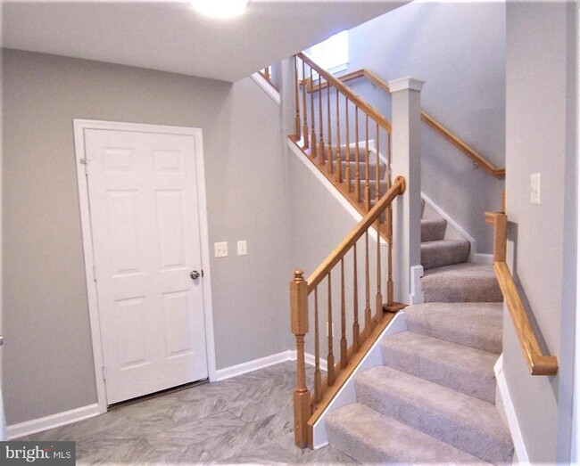 Building Photo - 12401 Benjamin Hill Ln