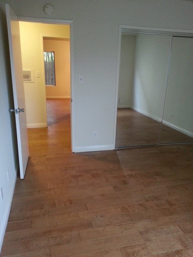  - Hill Street Apartments
