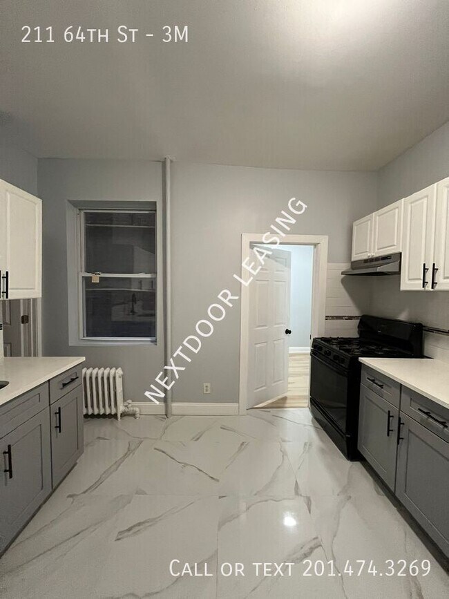 Building Photo - 211 64th St