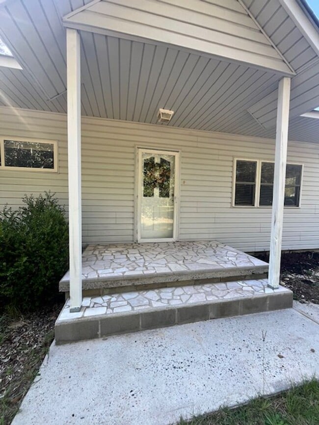 Building Photo - Escape to Your Private Retreat in Warner R...