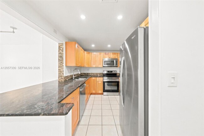 Building Photo - 4384 NW 9th Ave