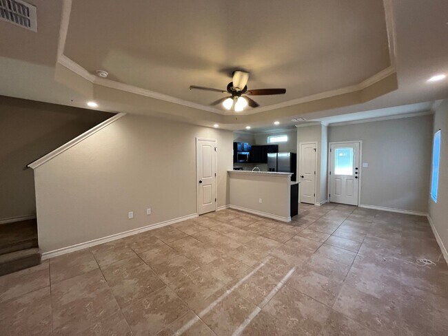 Building Photo - 13911 Annas Wy