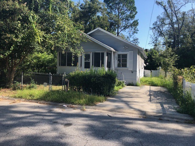 Foto principal - 826 Arnold McKinney Dr