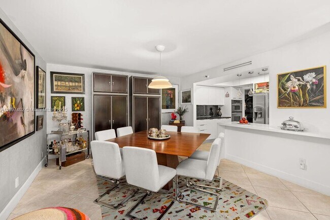 Foto del edificio - 2843 S Bayshore Dr