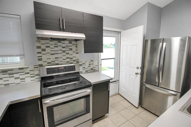 Foto del edificio - 12714 Summer Mill Dr