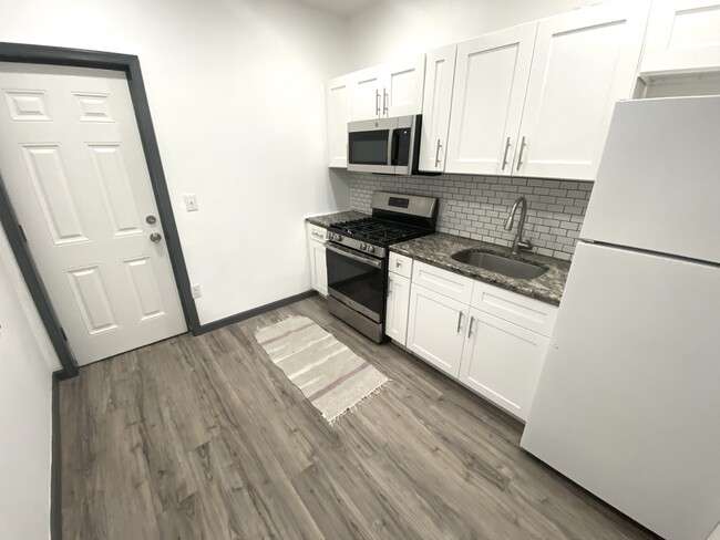 Foto del edificio - 2109 N Franklin St