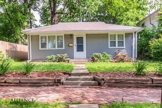 Building Photo - 1022 Humboldt St