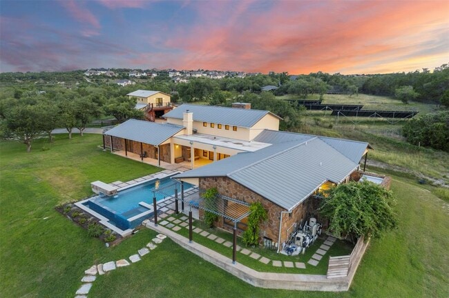 Building Photo - 9208 Madrone Ranch Trail