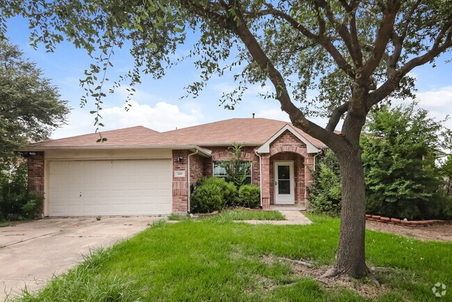 Building Photo - 2109 Northridge Dr