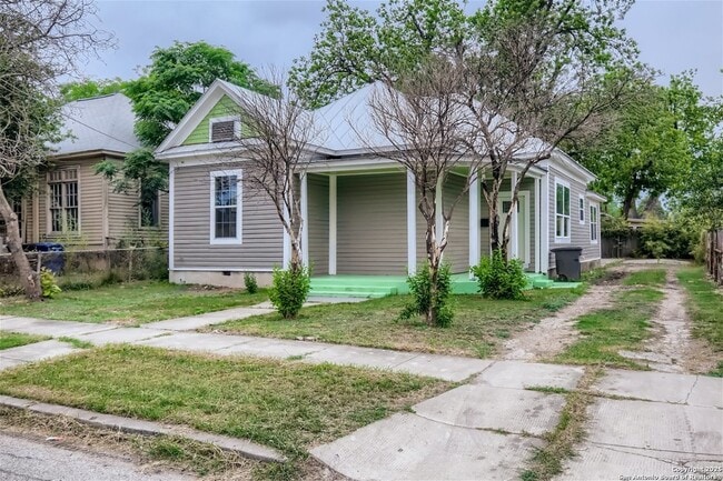 Photo - 517 Hicks Ave House