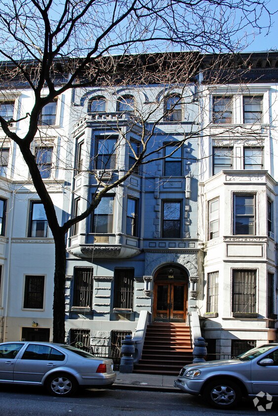 Building Photo - 114 W 80th St