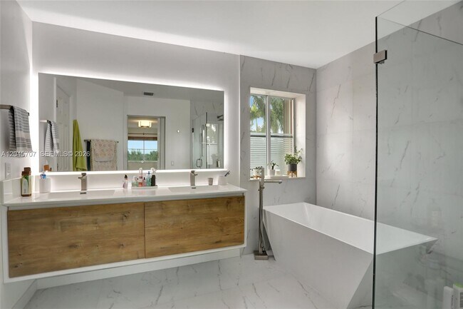 Foto del edificio - 1653 Winterberry Ln