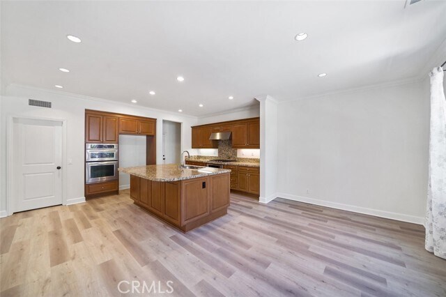 Building Photo - 35 Tall Cedars