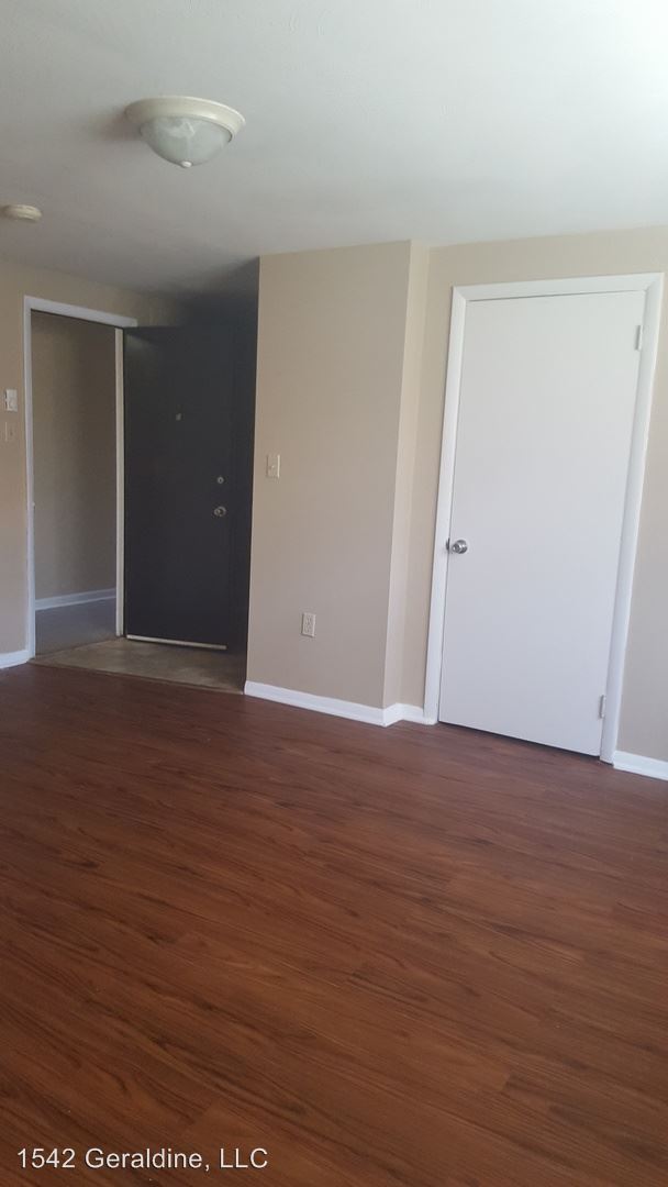Foto del edificio - 1542 Geraldine St