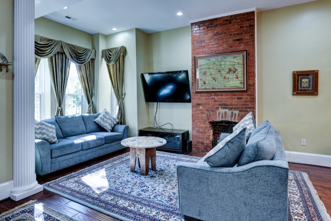 Photo - 609 P St NW Townhome