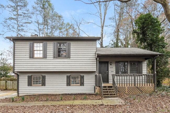 Building Photo - 2737 Pine Mountain Cir