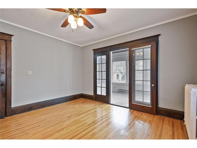Building Photo - 3117 Fremont Ave S