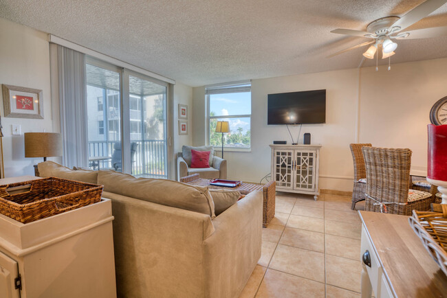 Building Photo - 5700 Bonita Beach Rd SW