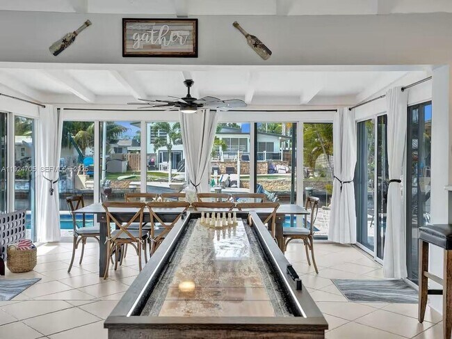 Foto del edificio - 2525 Gulfstream Ln
