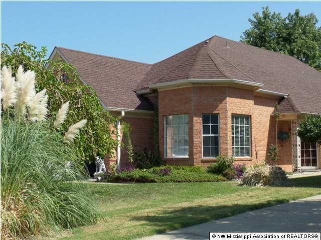Foto del edificio - 5884 Alexandria Ln