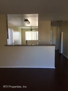 Foto del edificio - 4452 W 137th St