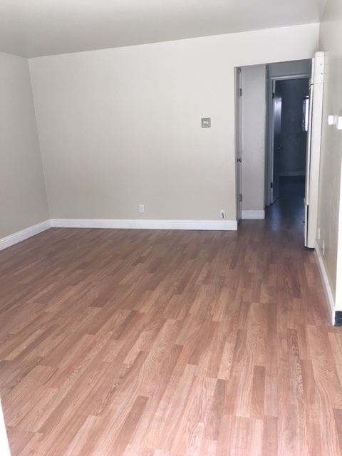 Foto del edificio - 2124 Parker St