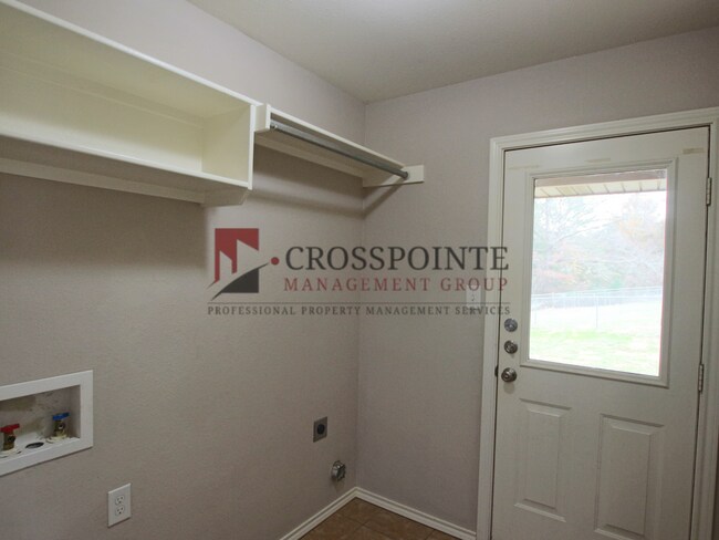 Foto del edificio - Coming Soon! 3 Bedroom Duplex for Rent in Lindale!