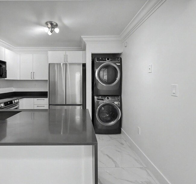 Photo - 10011 NW 8th St Townhome