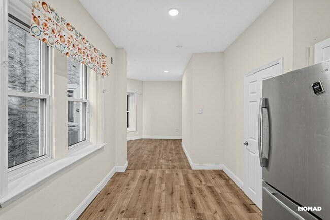 Building Photo - 429 N 62nd St