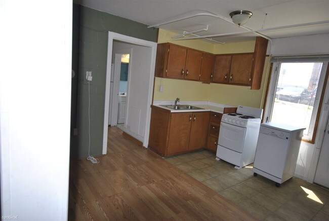 Building Photo - Studio, 1 bath  - 536 S 4th Ave Studio