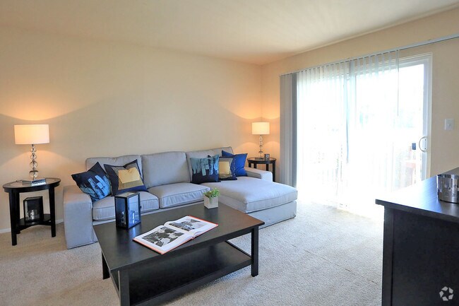 preston trails apartments portsmouth va apartments com