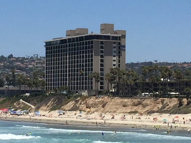 Building Photo - 4767 Ocean Blvd