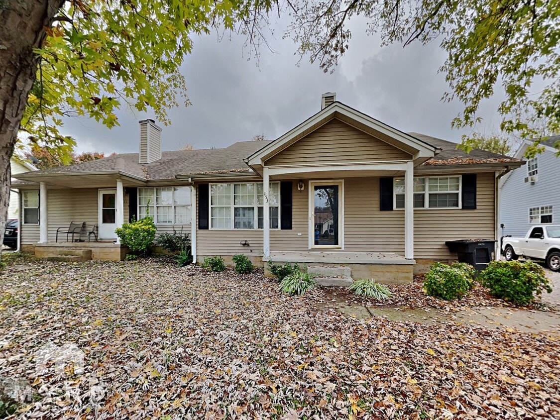Foto principal - 453 Westgate Blvd