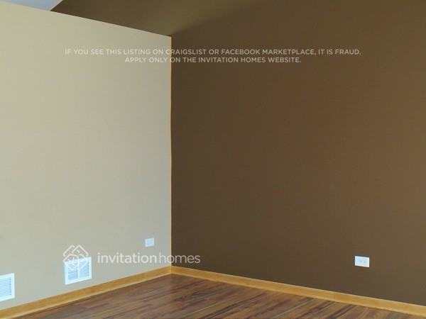 Foto del edificio - 5209 Riviera Blvd