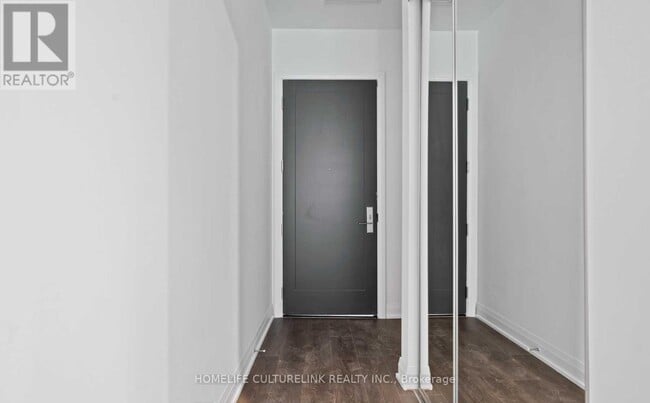 Building Photo - 33 Frederick Todd Wy