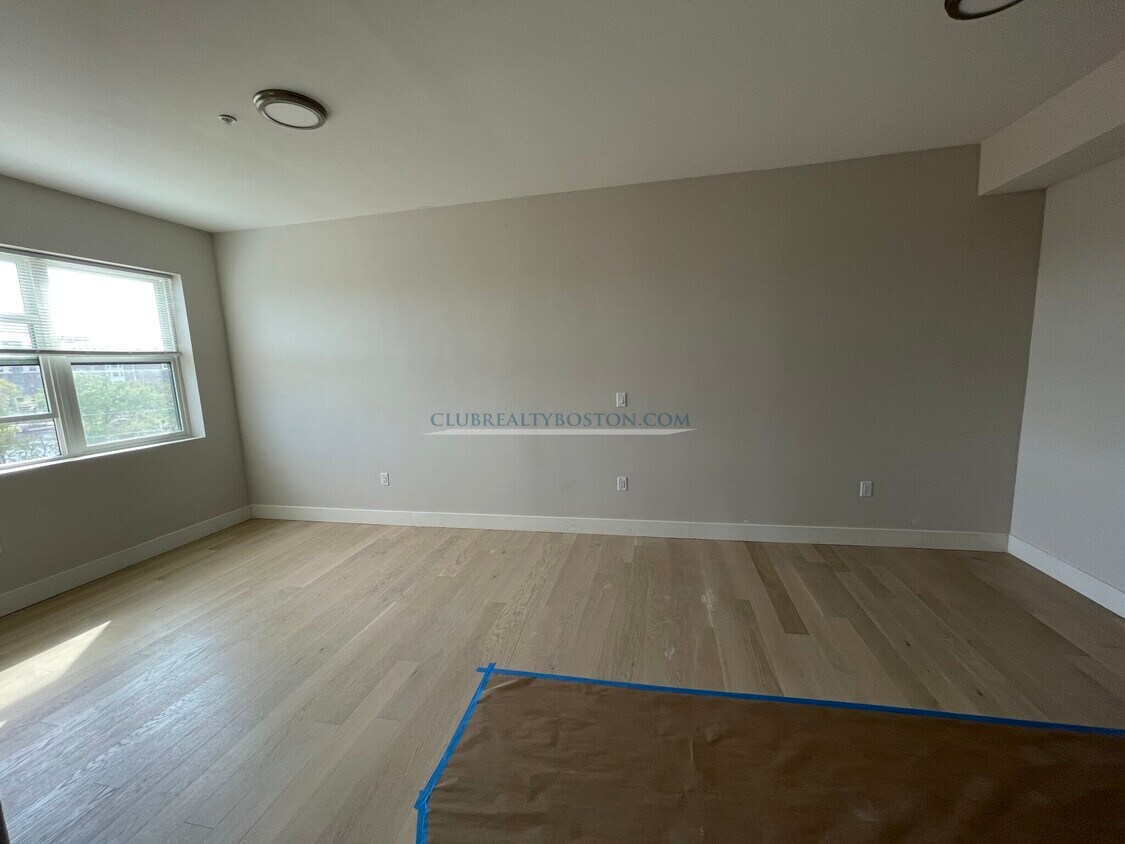 Foto principal - 99 Moody St