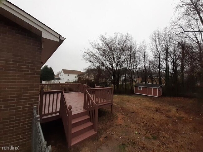 Building Photo - 2 br, 1 bath House - 2558 Amber Crest Drive