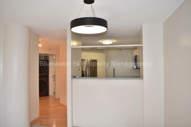 Foto del edificio - Craigside 1/1/1 Nuuanu Condo