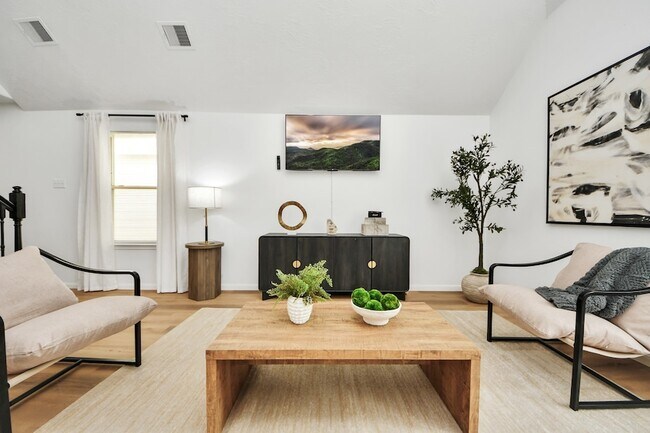 Foto del edificio - 8919 Windfern Trace Dr